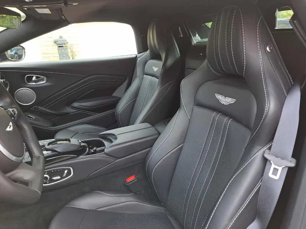 Aston Martin V8 Vantage 4.0 V8 Roadster 05/2023-photo-8