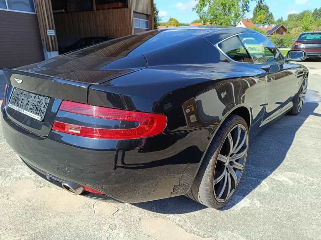 Aston Martin DB9 5.9 Touchtronic Navi 20 Zoll Hifi usw ! 05/2008-photo-5