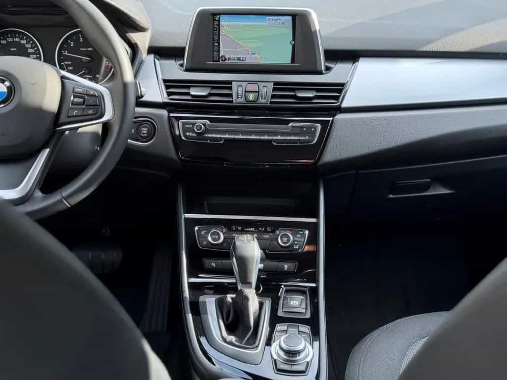 BMW 220 Active Tourer 220 i Active Tourer*Automatik*1.Hand*LED* 02/2016-photo-30