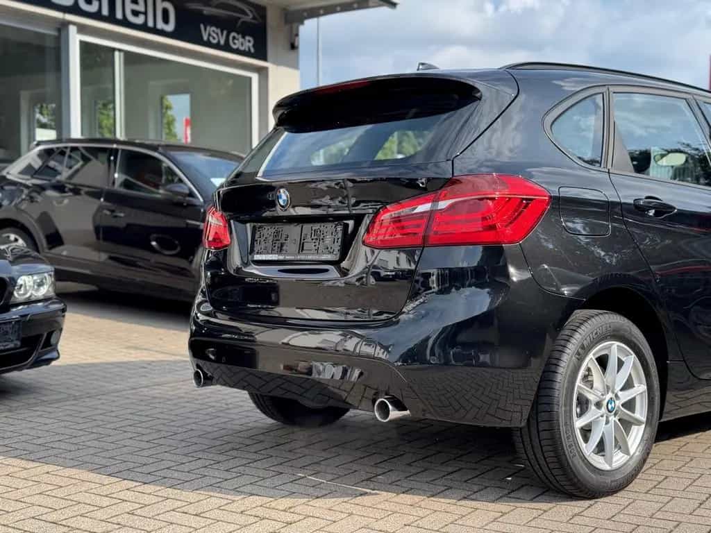 BMW 220 Active Tourer 220 i Active Tourer*Automatik*1.Hand*LED* 02/2016-photo-9