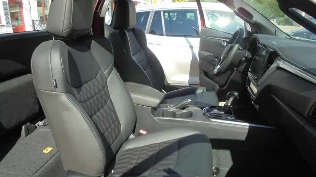 Isuzu D-Max Modell  2025 null-photo-11