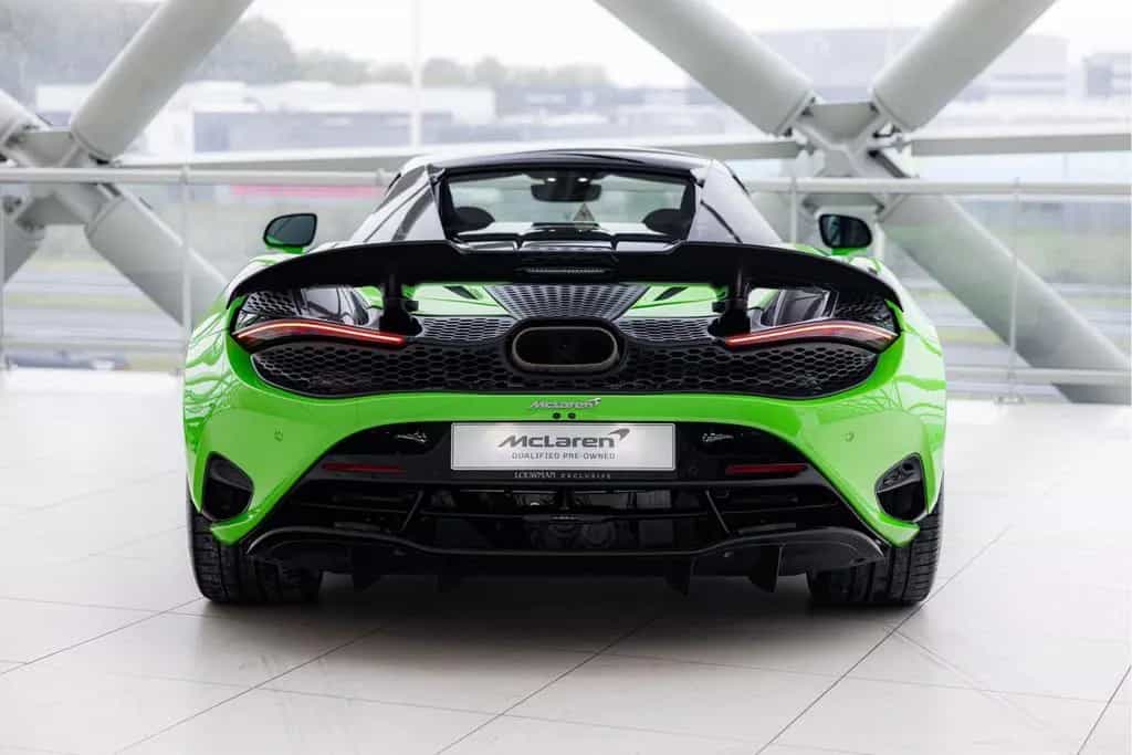 McLaren 750S Spider 4.0 V8 | Mantis Green | Carbon Bonne 08/2025-photo-11
