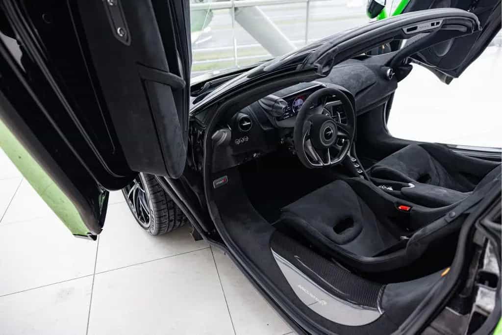 McLaren 750S Spider 4.0 V8 | Mantis Green | Carbon Bonne 08/2025-photo-14