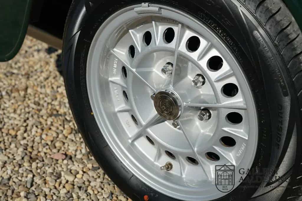 Morgan Plus 8 3.9 V8 "25.500 miles" Low kilometres. Ful 03/1991-photo-22
