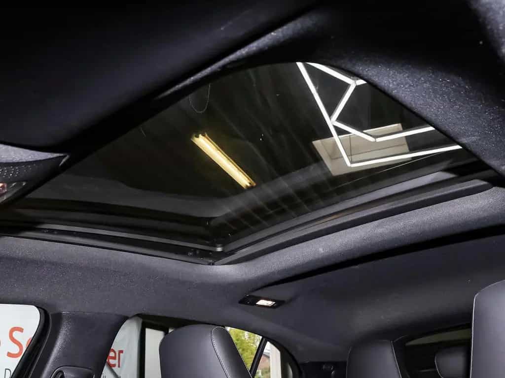Mercedes-Benz A 35 AMG *PANORAMA*NIGHT*360°*MEMORY*BURMESTER* 03/2021-photo-14