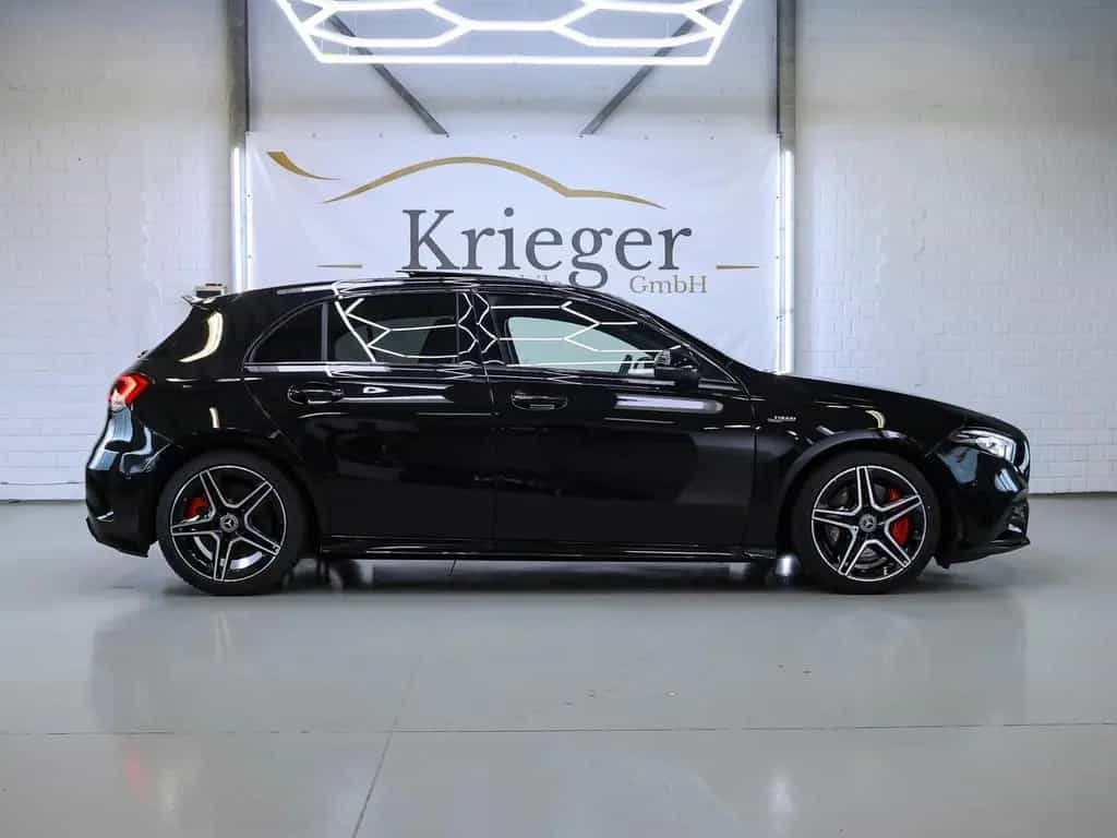 Mercedes-Benz A 35 AMG *PANORAMA*NIGHT*360°*MEMORY*BURMESTER* 03/2021-photo-3