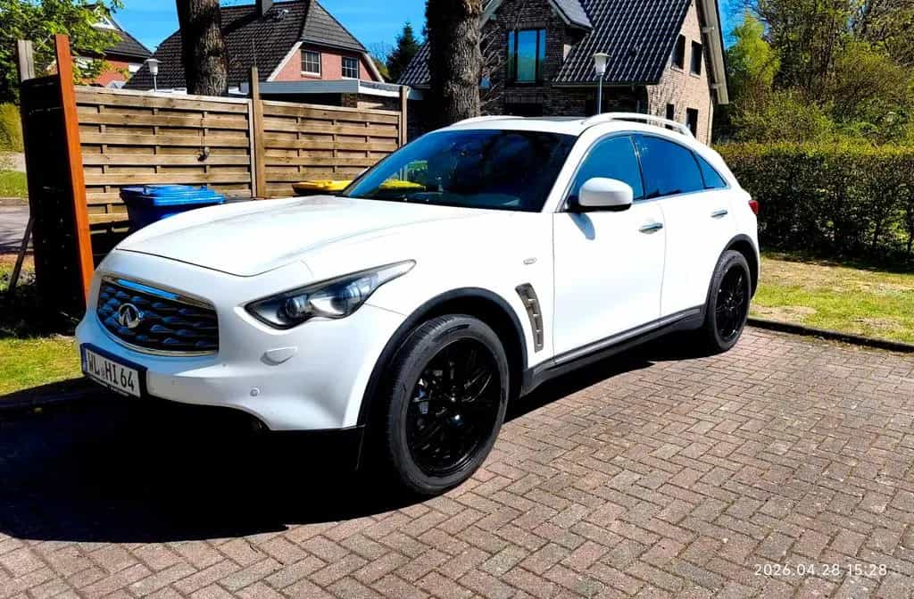 Infiniti FX 30d V6 AWD S, top Zustand 08/2011-photo-0