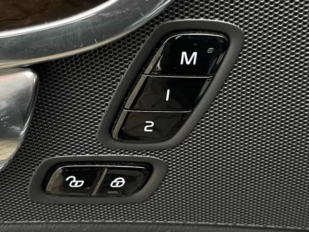 Volvo V90 Kombi Inscription*LED*LEDER*HUD*360°*VIRTUAL 06/2018-photo-18