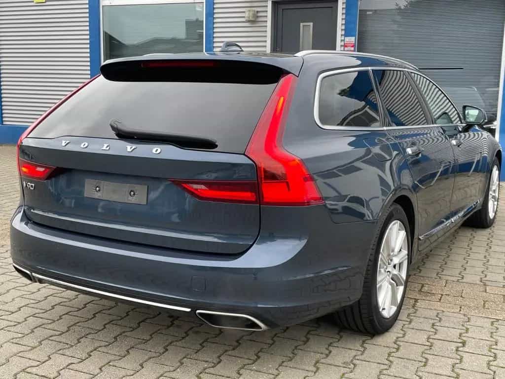 Volvo V90 Kombi Inscription*LED*LEDER*HUD*360°*VIRTUAL 06/2018-photo-4