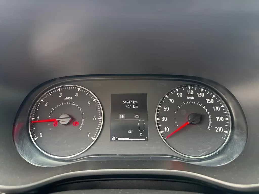 Dacia Sandero Stepway III 1.0 TCE Ultimate LED PDC DAB 01/2023-photo-10