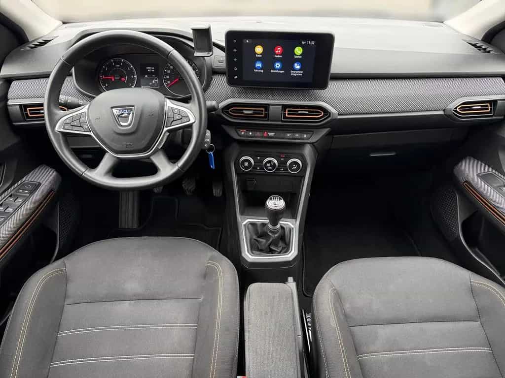 Dacia Sandero Stepway III 1.0 TCE Ultimate LED PDC DAB 01/2023-photo-11