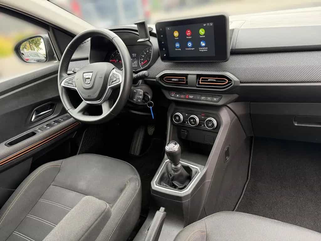 Dacia Sandero Stepway III 1.0 TCE Ultimate LED PDC DAB 01/2023-photo-13