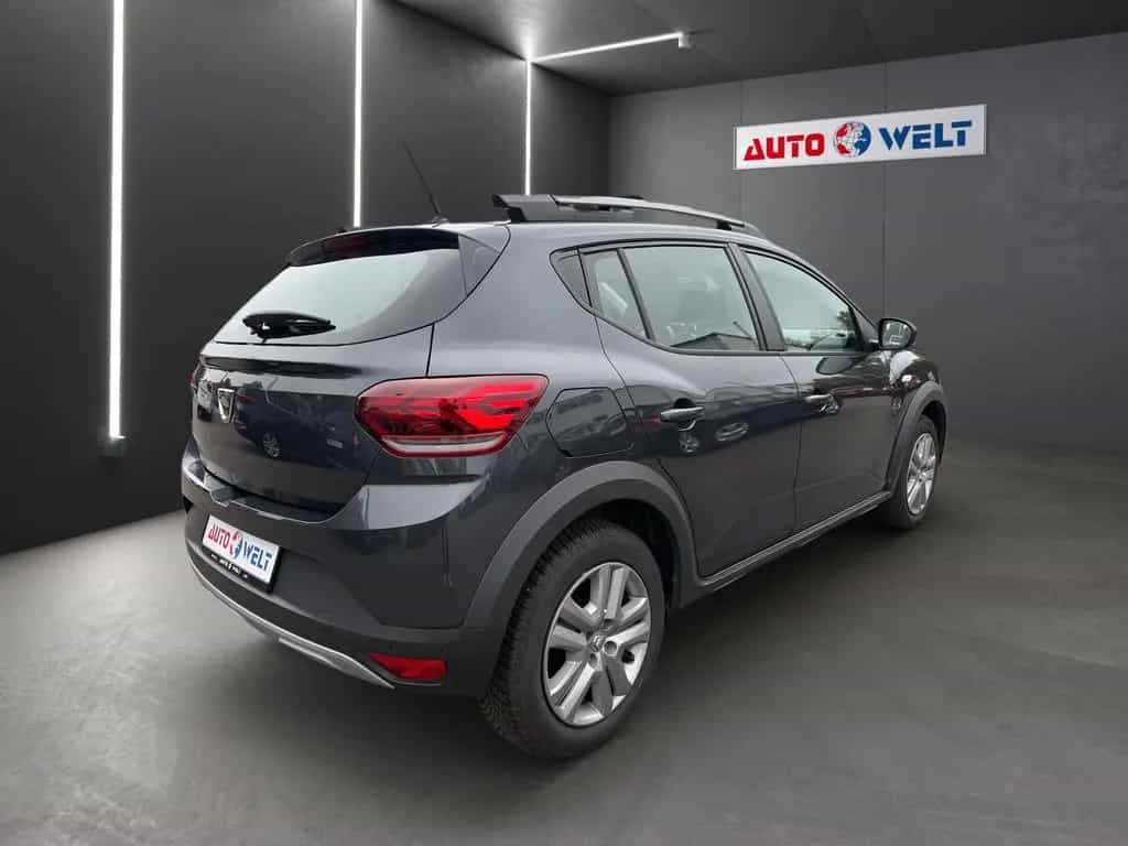 Dacia Sandero Stepway III 1.0 TCE Ultimate LED PDC DAB 01/2023-photo-3