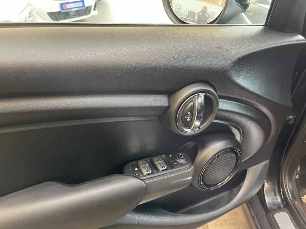 MINI Cooper Mini 5-trg. Cooper *1. Hand*LED*Klima*PDC 01/2020-photo-36