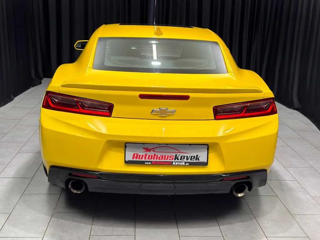 Chevrolet Camaro Coupé 3.6L V6|AUTOMATIK|LEDER|NAVI| 03/2018-photo-3
