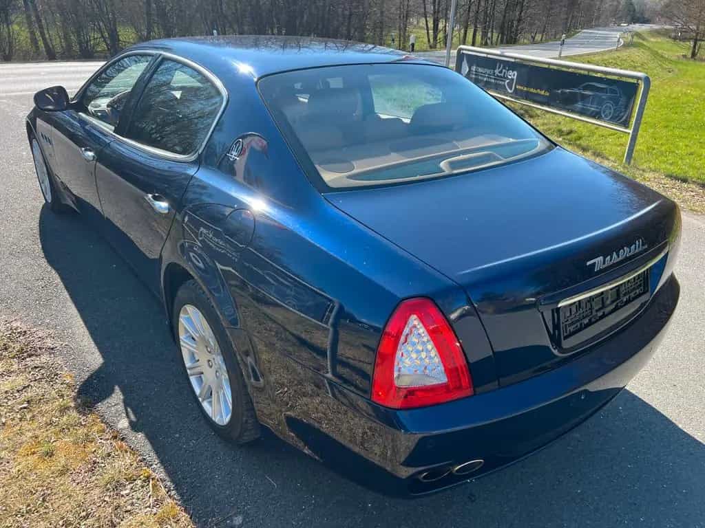 Maserati Quattroporte 4.2 Sport GT *KD neu, HU 07.2027!* 02/2010-photo-4