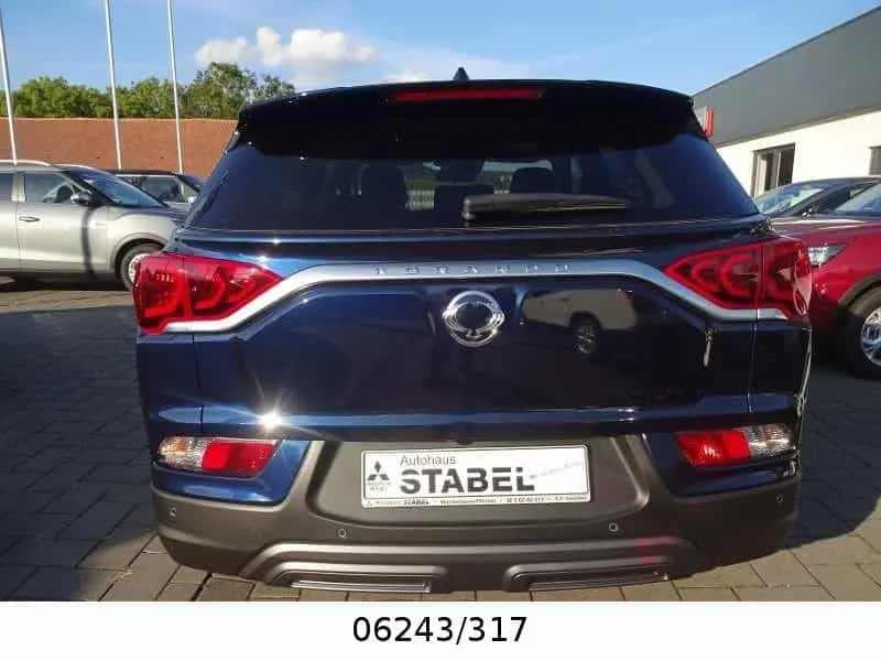 KGM Korando Core 6MT null-photo-2