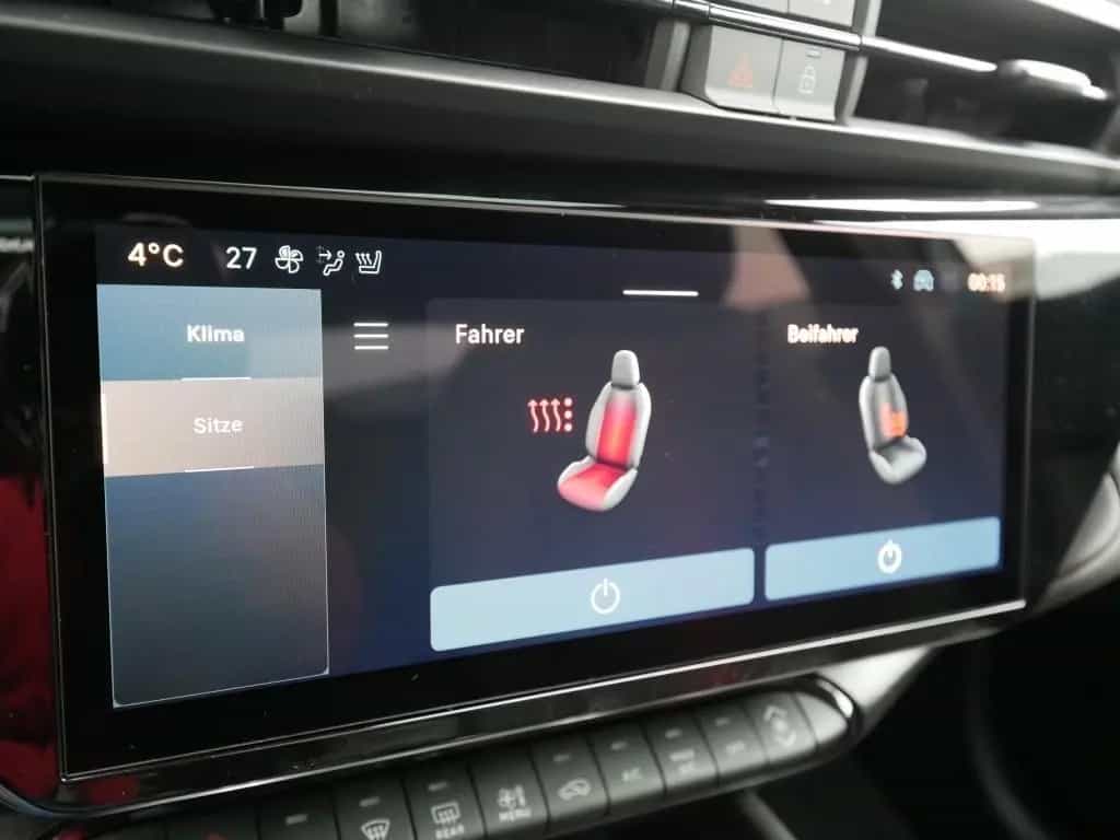 Alfa Romeo Junior IBRIDA SPECIALE 1.2 VGT 145PS DCT6 SCHIEB 10/2025-photo-31