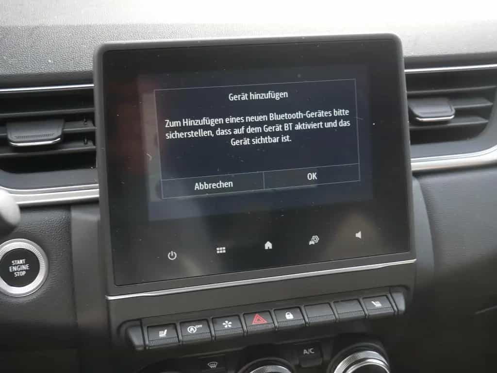 Renault Captur Techno TCe 140 SHZ KAMERA NAVI AHK LED 07/2023-photo-8