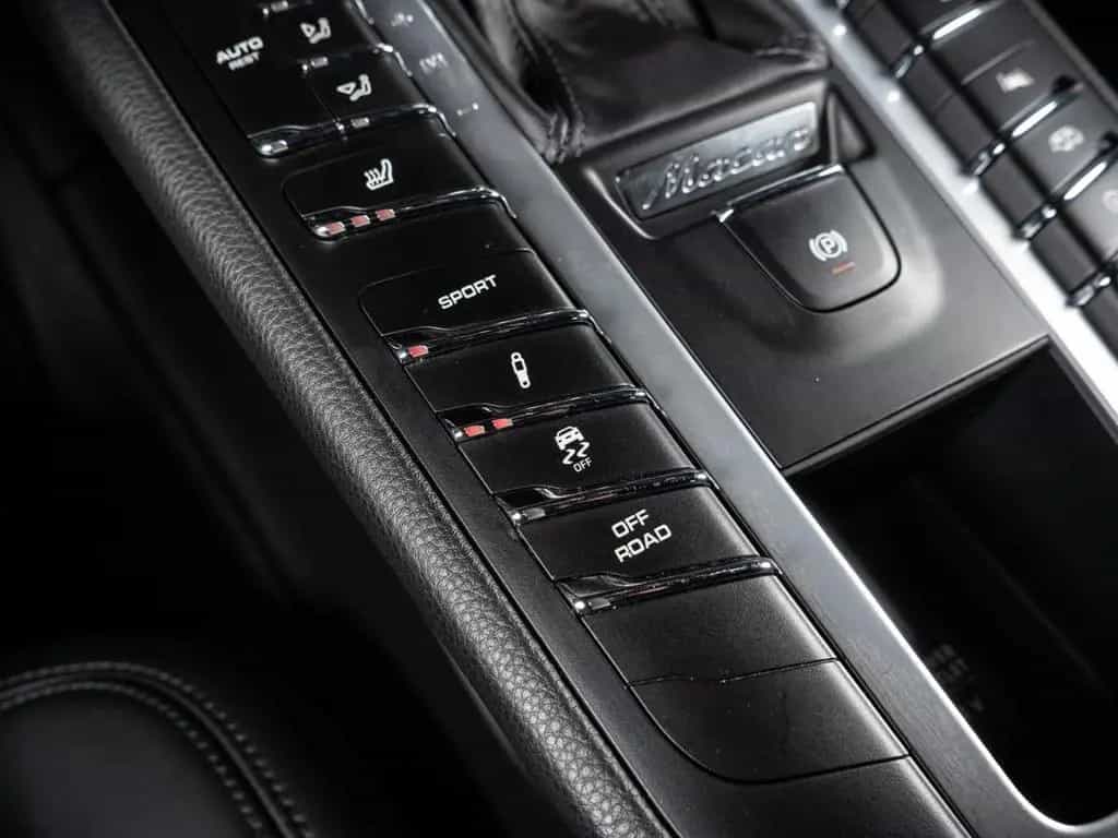 Porsche Macan GTS *SPORTAGA*LED*KAMERA*ASSIST* 03/2020-photo-17