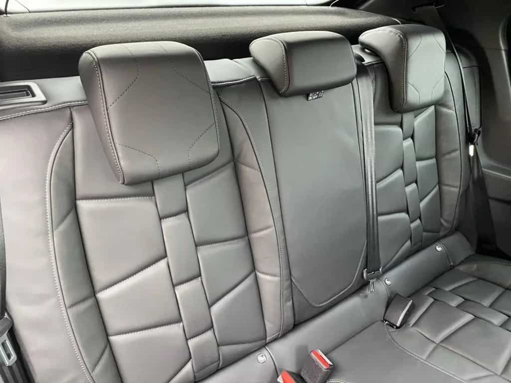 DS Automobiles DS3 Opera 130PS Vollleder / Navi / Kamera 11/2024-photo-16