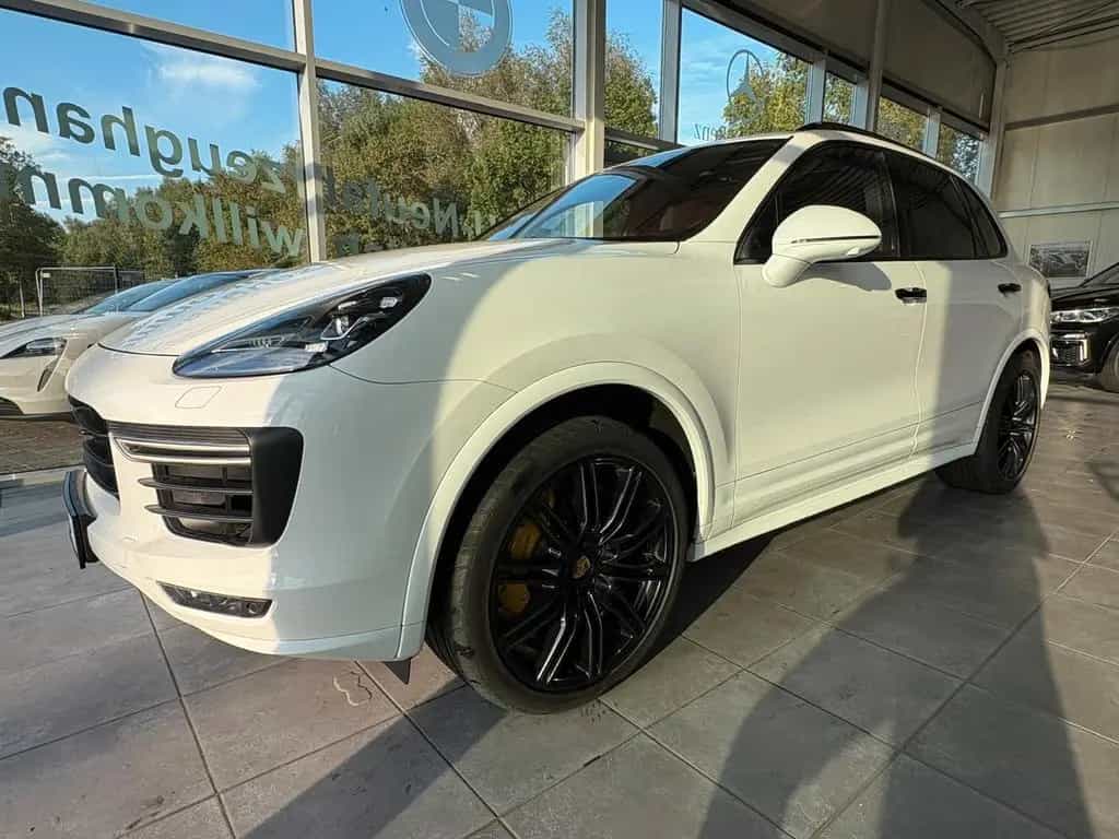 Porsche Cayenne Turbo/PCCB/Panodach/Burmester/Voll! 11/2017-photo-3
