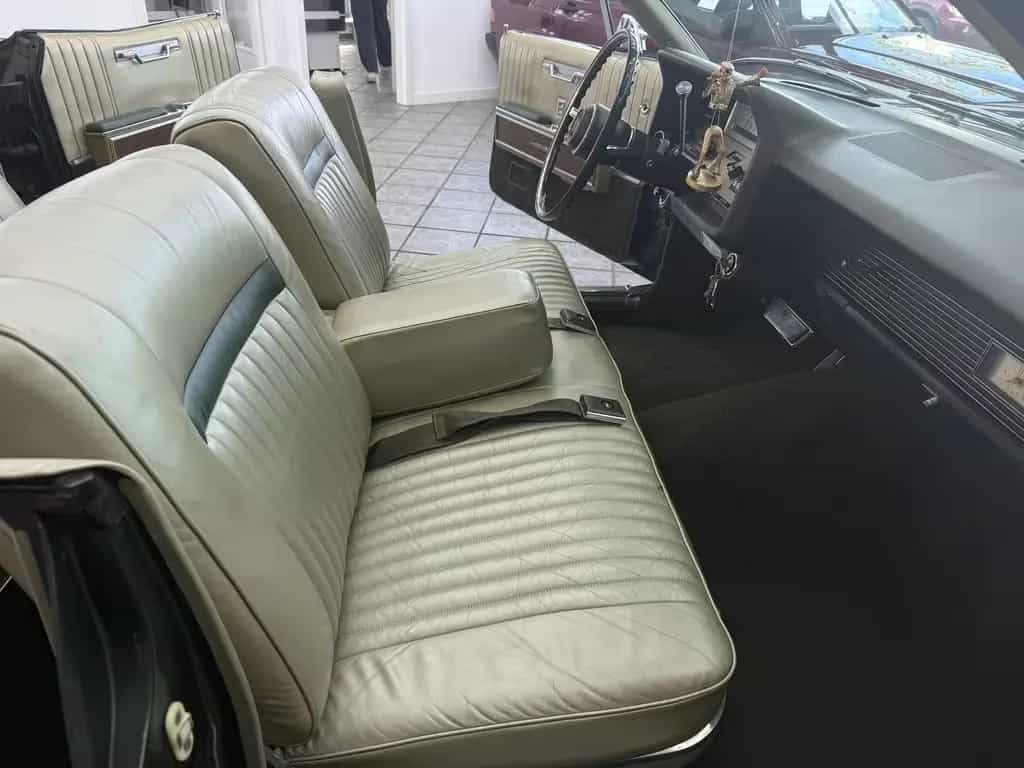 Lincoln Continental 7.6 V8, 462cui, 4 Door Convertible 07/1967-photo-13