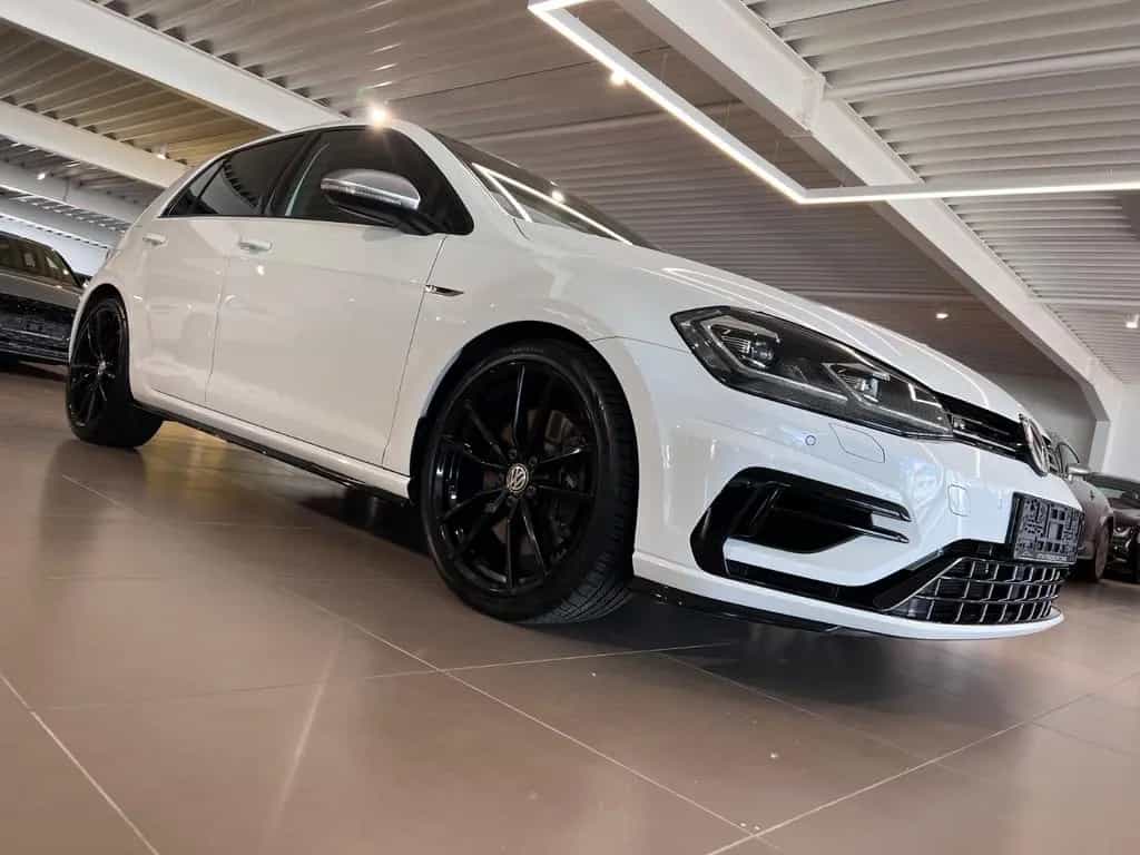 Volkswagen Golf 2.0TSI DSG 4MOTION R DCC KEYLESS DIGITAL 02/2019-photo-14