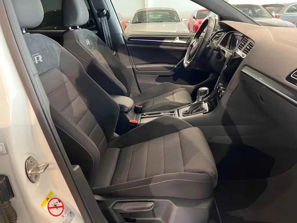 Volkswagen Golf 2.0TSI DSG 4MOTION R DCC KEYLESS DIGITAL 02/2019-photo-15