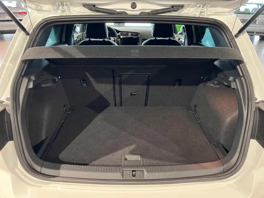 Volkswagen Golf 2.0TSI DSG 4MOTION R DCC KEYLESS DIGITAL 02/2019-photo-17