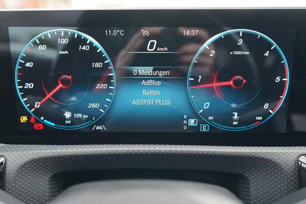 Mercedes-Benz CLA-Class 220d SB AMG Line LED Navi Kamera Sitzheizung 09/2019-photo-23