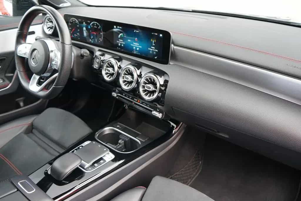 Mercedes-Benz CLA-Class 220d SB AMG Line LED Navi Kamera Sitzheizung 09/2019-photo-4
