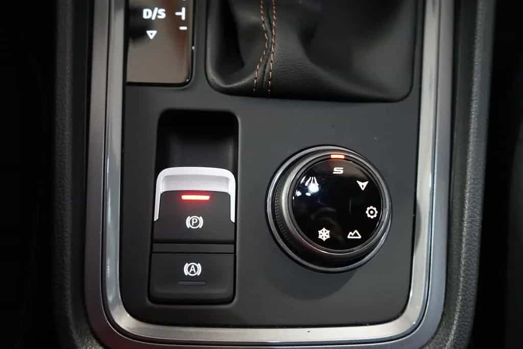 Cupra Ateca 2.0 TSI 4Drive LED Navi ACC Sitzheizung 10/2020-photo-15