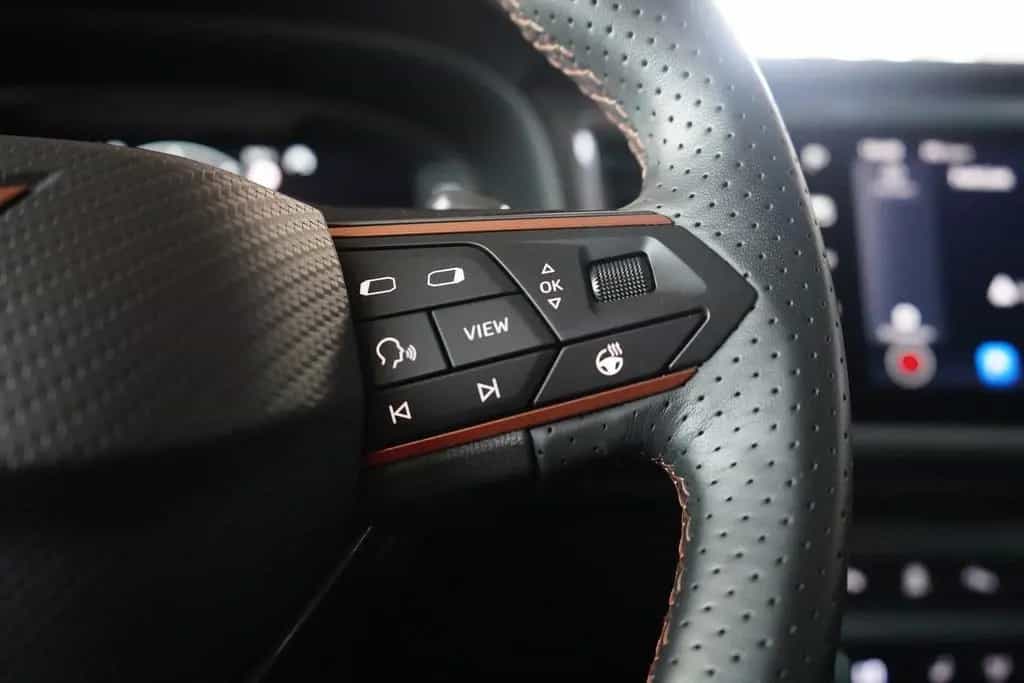 Cupra Ateca 2.0 TSI 4Drive LED Navi ACC Sitzheizung 10/2020-photo-19