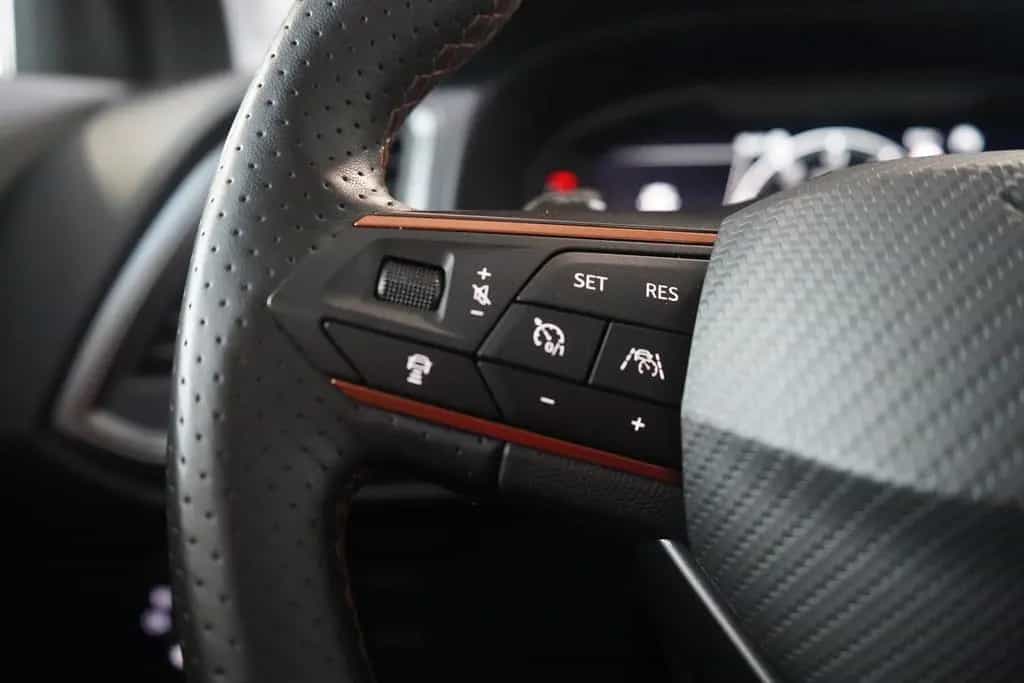Cupra Ateca 2.0 TSI 4Drive LED Navi ACC Sitzheizung 10/2020-photo-20