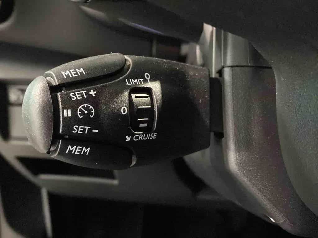 Citroën C5 Aircross PLUS 1.HD AUTM. NAVI PDC SHZ LED-SCH 02/2025-photo-11