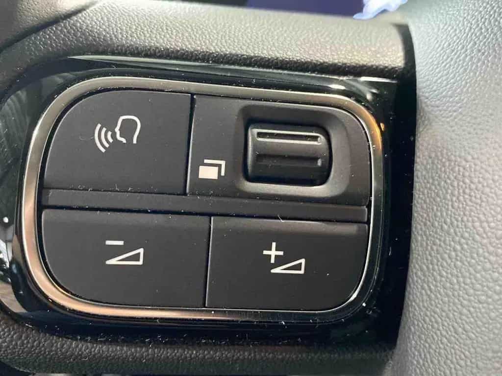 Citroën C5 Aircross PLUS 1.HD AUTM. NAVI PDC SHZ LED-SCH 02/2025-photo-12