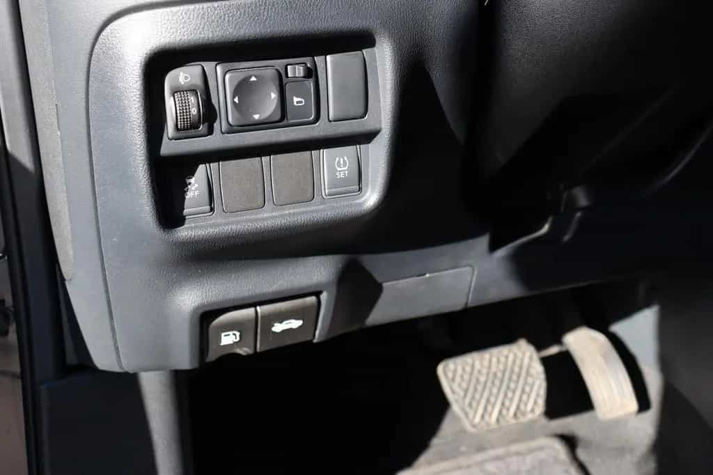 Nissan Juke Acenta 1.6 *Mängel*TÜV-04.27*Auto*Kame*LED* 10/2014-photo-11