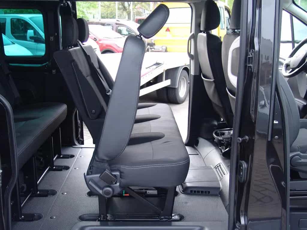Nissan NV300 L1 PREMIUM-NAVI/2S.Tür/8Sit/ 11/2018-photo-10