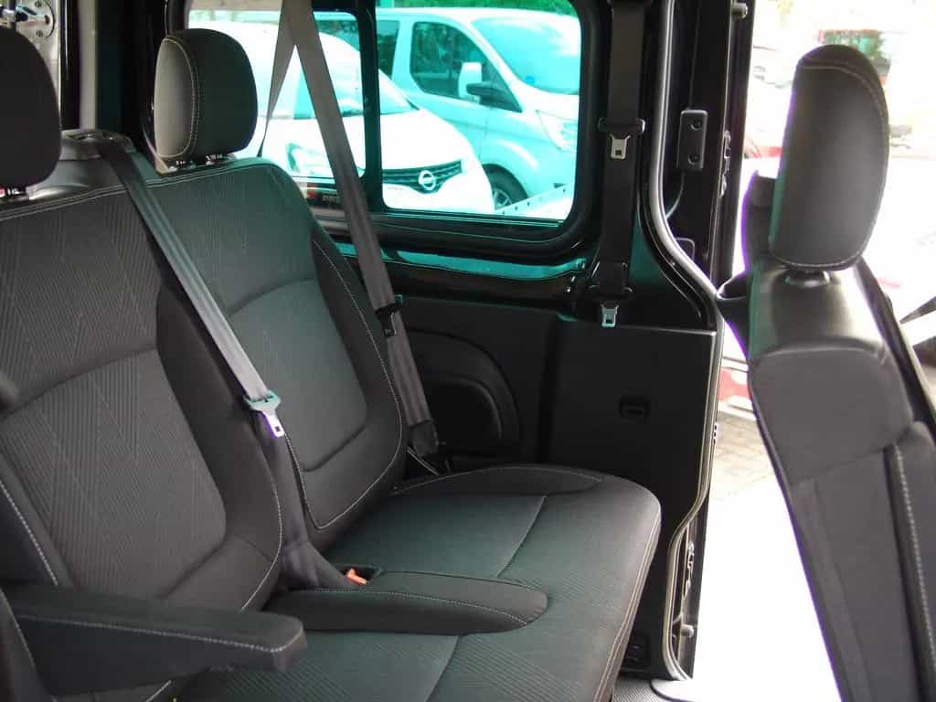 Nissan NV300 L1 PREMIUM-NAVI/2S.Tür/8Sit/ 11/2018-photo-11