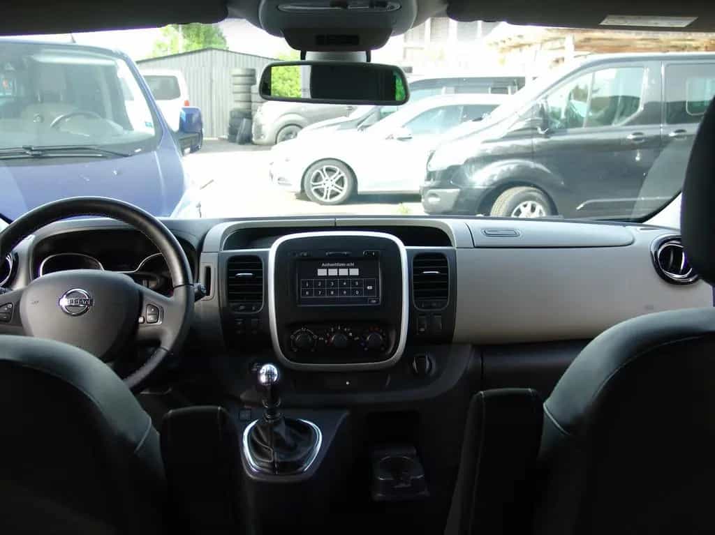 Nissan NV300 L1 PREMIUM-NAVI/2S.Tür/8Sit/ 11/2018-photo-6