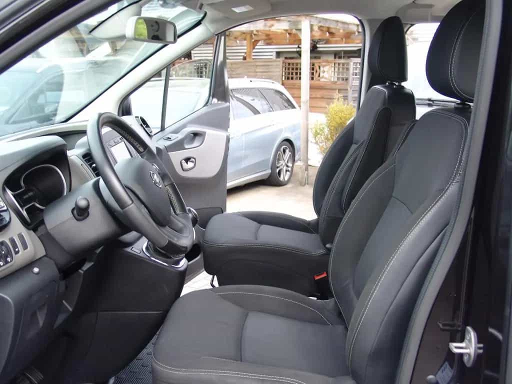 Nissan NV300 L1 PREMIUM-NAVI/2S.Tür/8Sit/ 11/2018-photo-7