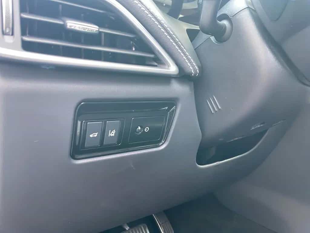 Jaguar F-Pace 30d S LED NAVI PANO LEDER ACC KAMERA 20" 03/2018-photo-18