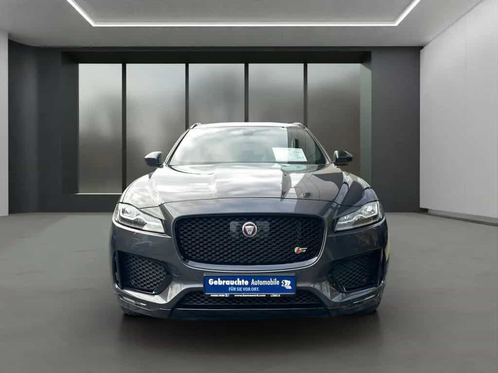Jaguar F-Pace 30d S LED NAVI PANO LEDER ACC KAMERA 20" 03/2018-photo-4