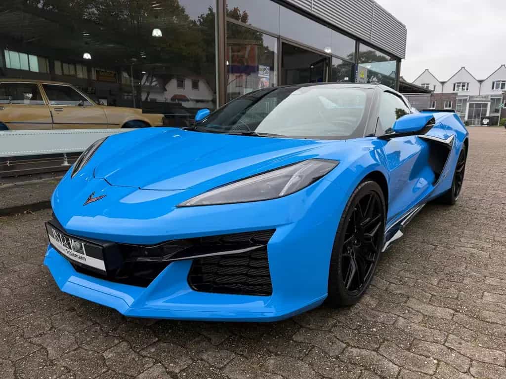Corvette Z06 C8 3LZ Z06 Cabriolet HEAD-UP/SOUND/21"/BI-COLOR 08/2025-photo-1