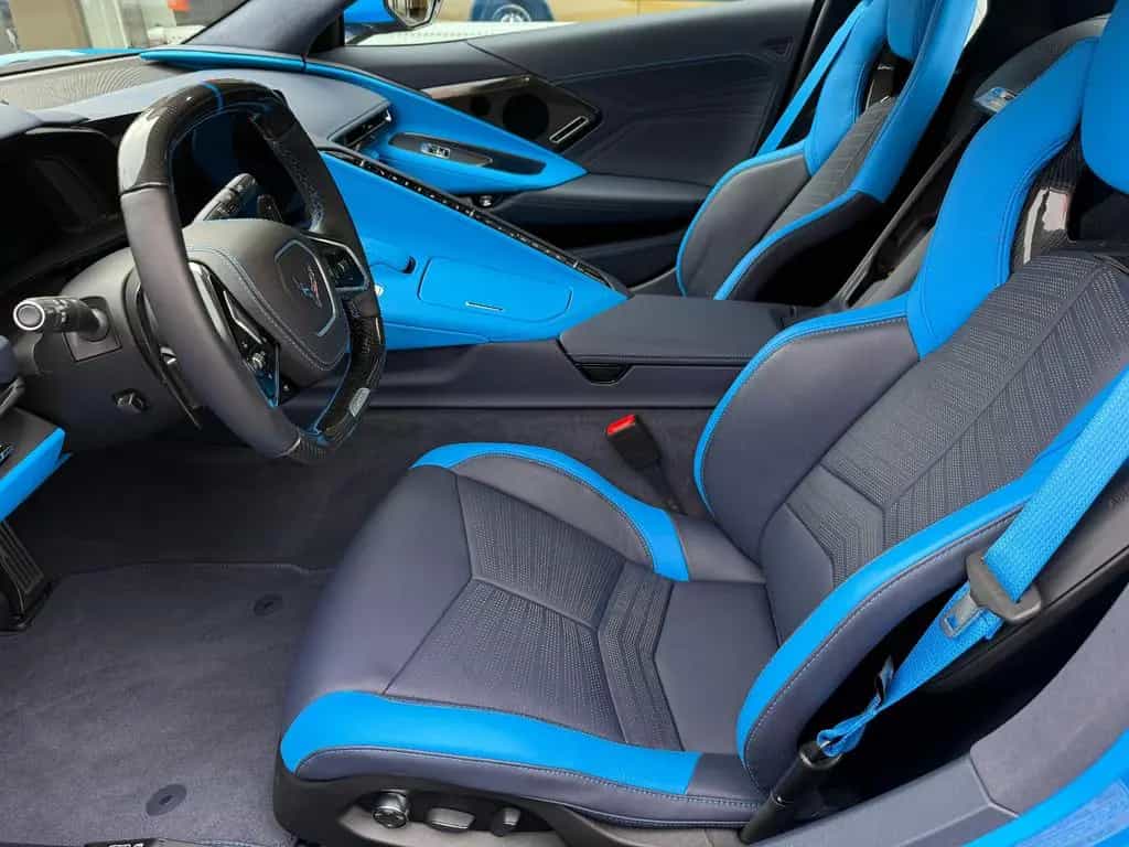 Corvette Z06 C8 3LZ Z06 Cabriolet HEAD-UP/SOUND/21"/BI-COLOR 08/2025-photo-17