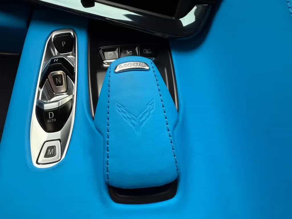 Corvette Z06 C8 3LZ Z06 Cabriolet HEAD-UP/SOUND/21"/BI-COLOR 08/2025-photo-26