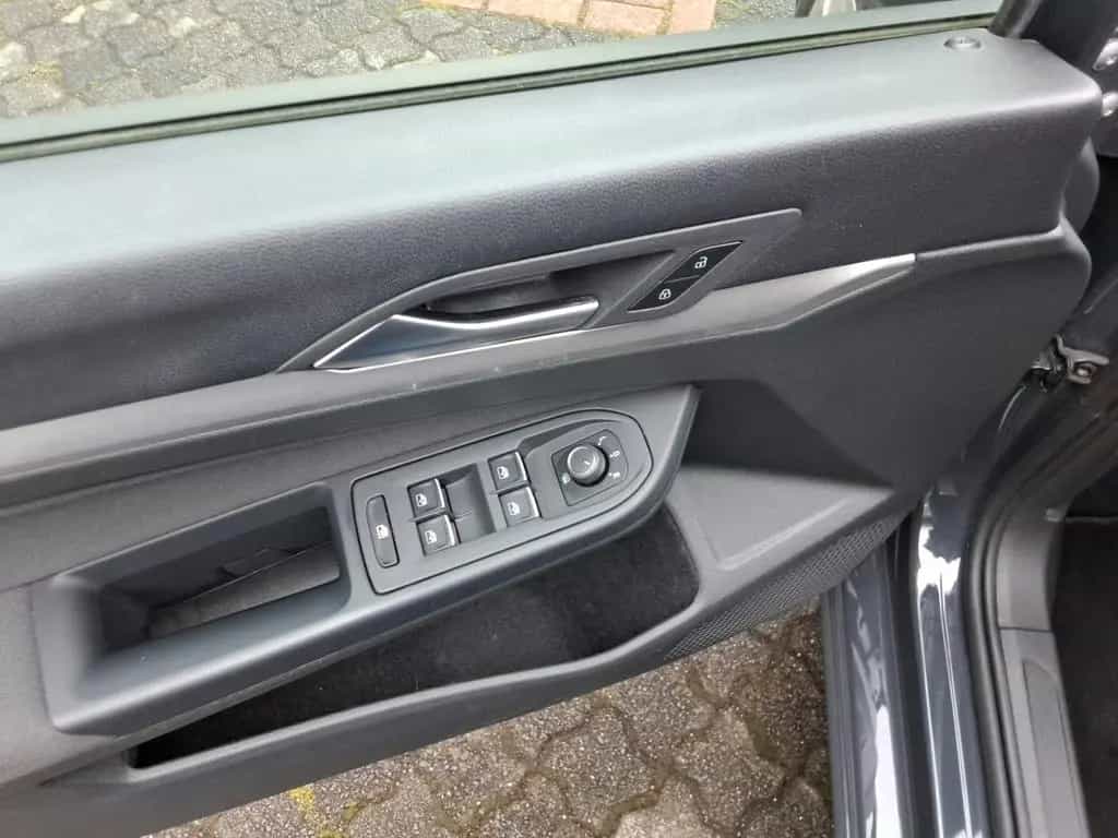 Volkswagen Golf 1.5 TSI ACC,LED,Navi,APP-CON,DAB+ 09/2020-photo-16