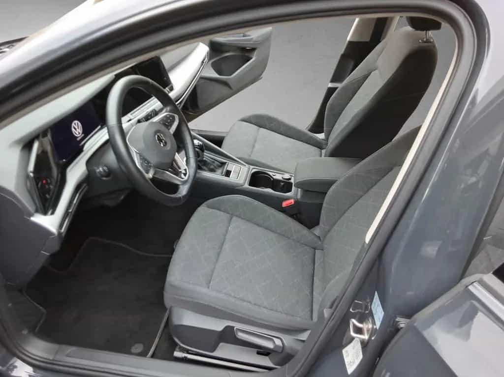 Volkswagen Golf 1.5 TSI ACC,LED,Navi,APP-CON,DAB+ 09/2020-photo-8