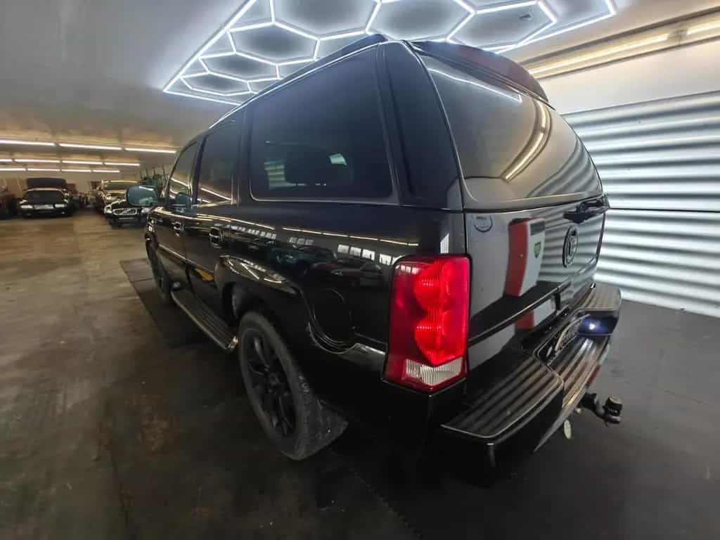 Cadillac Escalade GMT800 6.0 V8 4x4 Klimaautomatik Leder 07/2002-photo-12